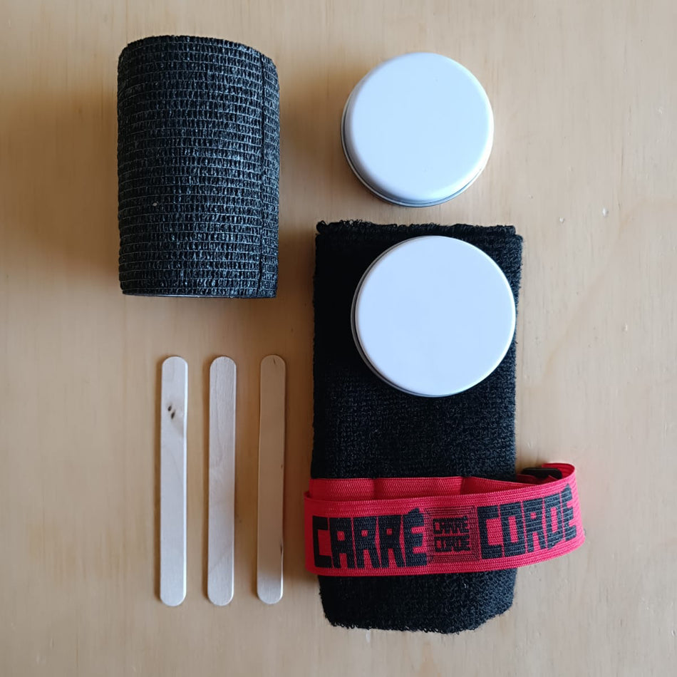 KIT BRACELET ÉPONGE CARRÉ CORDÉ + BOÎTE À VASELINE